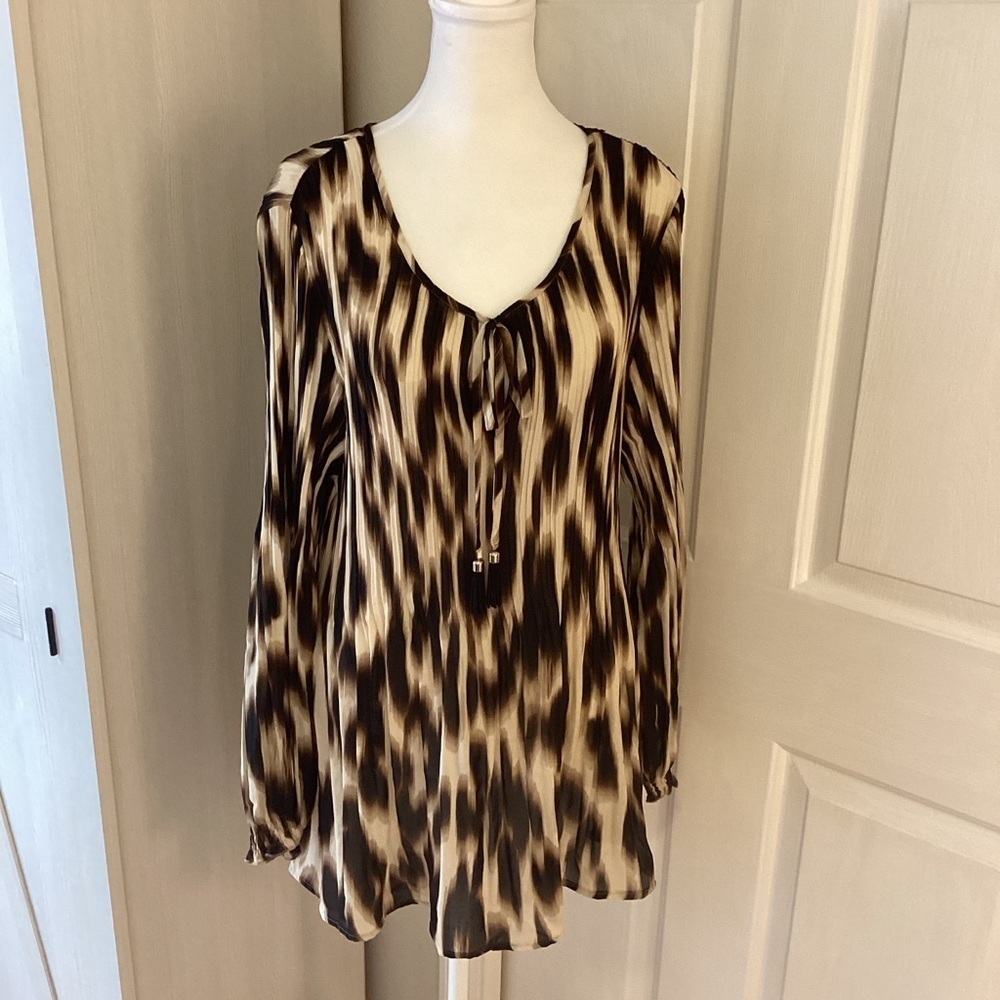 Melissa Paige NWT Black and Tan Patterned Blouse Sz 1X